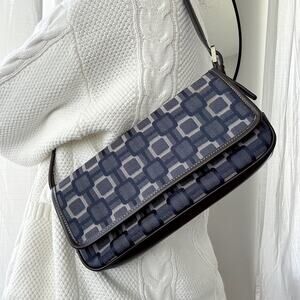 Y2K Vintage 2000s Nine West Baguette Shoulder Bag Flap Closure Navy Blue Handbag